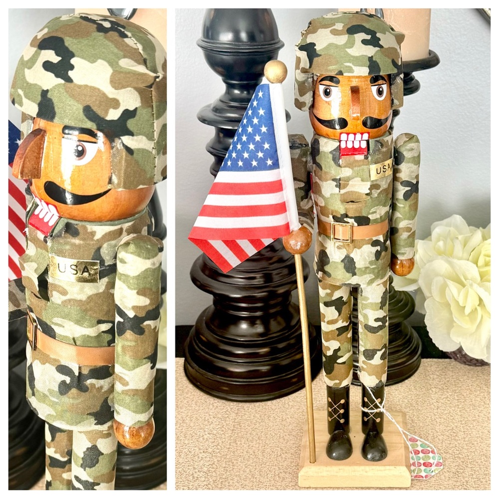 NWT Army Soldier Nutcracker
